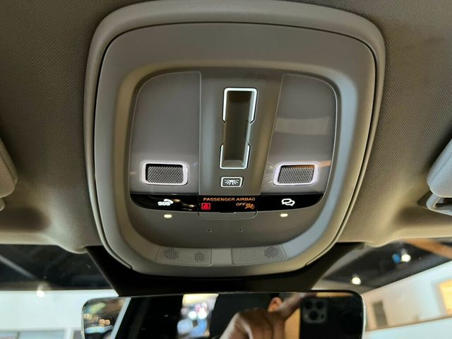 2023 Volvo XC90 B5/7Passenger/Plus/360Cam/HtdSteerWheel/HtdSeats/AppleCarplay - 22919947 - 20