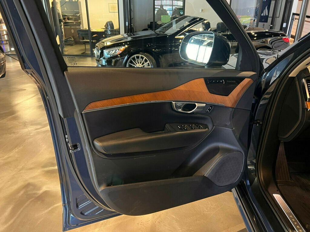 2023 Volvo XC90 B5//AWD/7Passenger/HarmonKardonSound/HeadUpDisplay/HtdSeats/NAV - 22955788 - 14