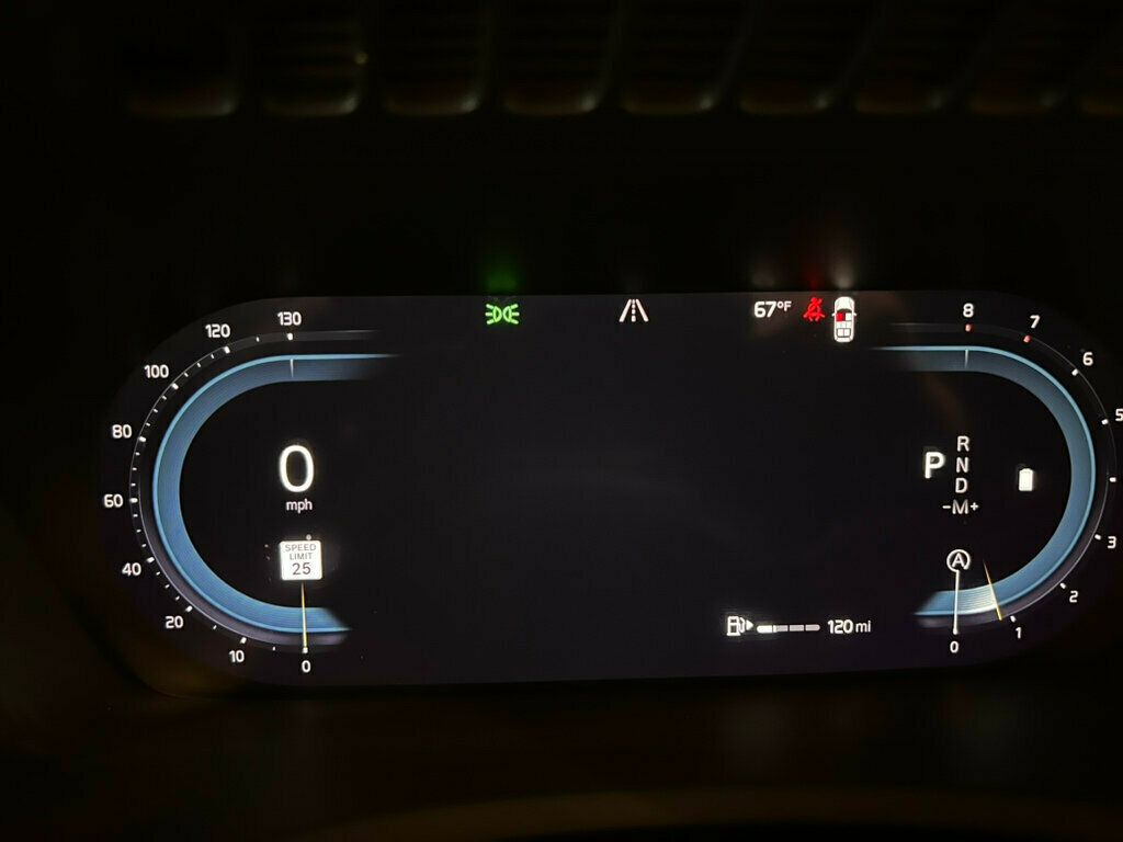 2023 Volvo XC90 B5//AWD/7Passenger/HarmonKardonSound/HeadUpDisplay/HtdSeats/NAV - 22955788 - 17