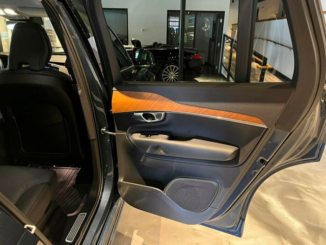 2023 Volvo XC90 B5//AWD/7Passenger/HarmonKardonSound/HeadUpDisplay/HtdSeats/NAV - 22955788 - 20