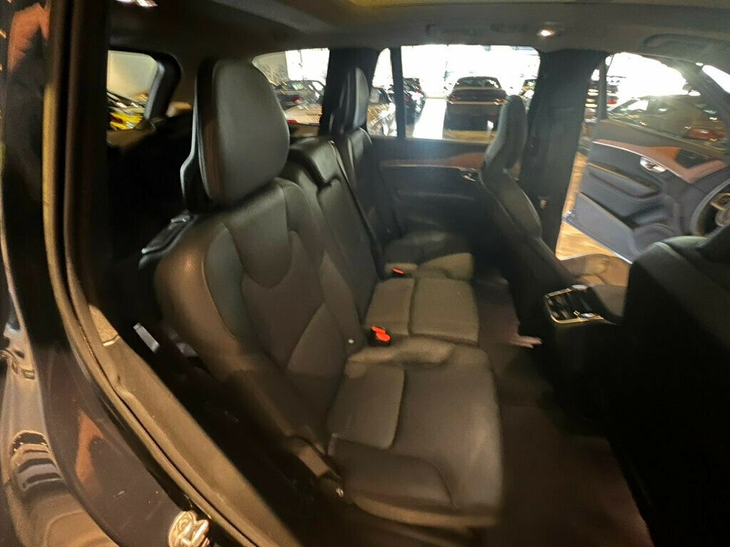2023 Volvo XC90 B5//AWD/7Passenger/HarmonKardonSound/HeadUpDisplay/HtdSeats/NAV - 22955788 - 21