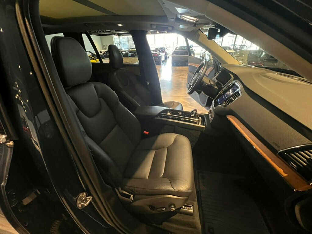 2023 Volvo XC90 B5//AWD/7Passenger/HarmonKardonSound/HeadUpDisplay/HtdSeats/NAV - 22955788 - 23