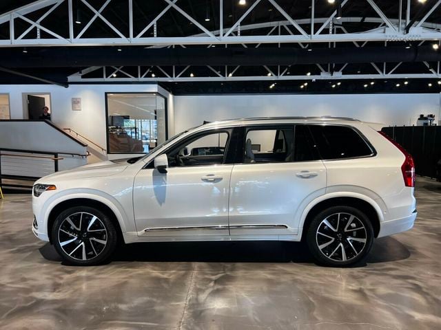2023 Volvo XC90 B5/AWD/Plus/HtdSteerWheel/360Cam/PanoRoof/NAV/AdapCruise/Carplay - 23051546 - 1