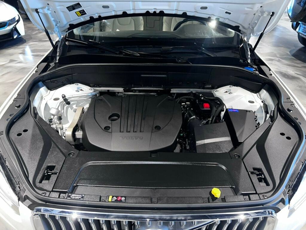 2023 Volvo XC90 B5/AWD/Plus/HtdSteerWheel/360Cam/PanoRoof/NAV/AdapCruise/Carplay - 23051546 - 8