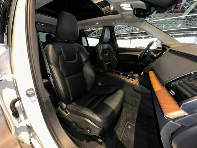 2023 Volvo XC90 B5/AWD/Plus/PanoRoof/HtdSeats/HtdSteerWheel/NAV/AppleCarplay - 23038391 - 32