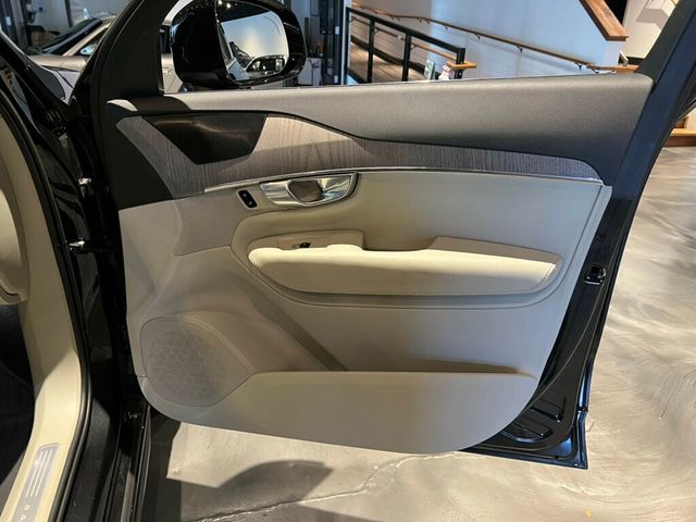 2023 Volvo XC90 B6/AWD/7Passenger/360Cam/HtdSeats/AppleCarplay/HarmonKardonSound - 22924726 - 31