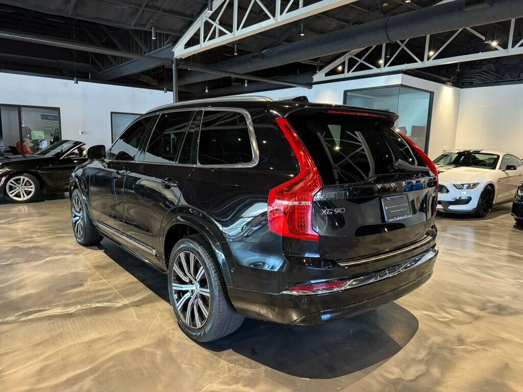 2023 Volvo XC90 AWD Plus photo 2