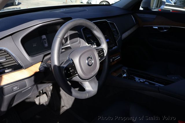 2023 Volvo XC90 B6 AWD Plus 6P - 22987148 - 8