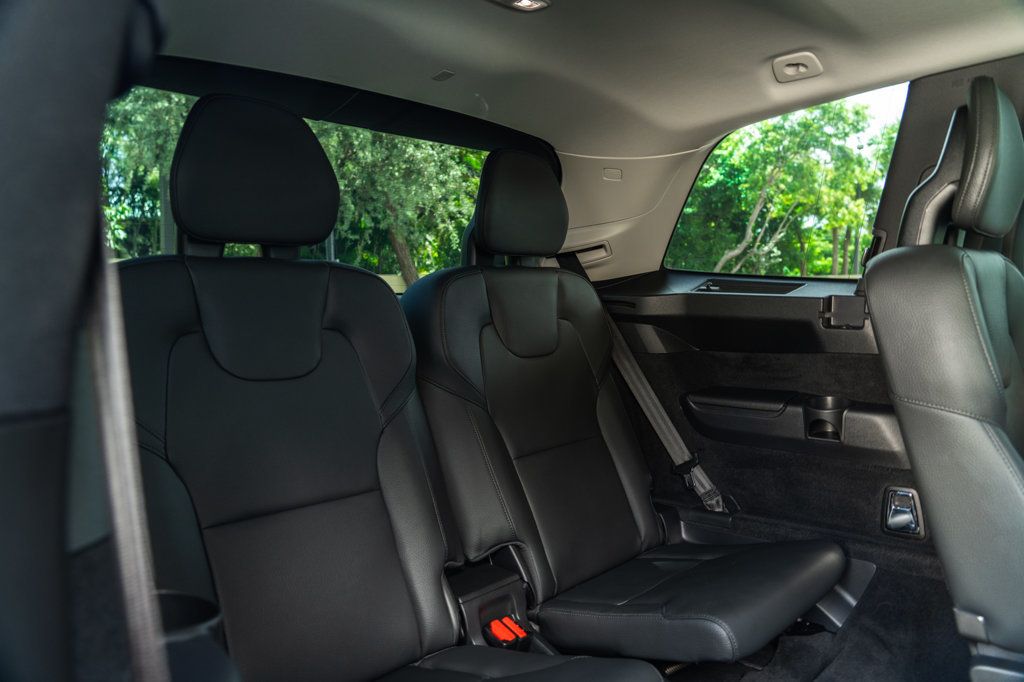 2023 Volvo XC90 AWD Plus photo 21