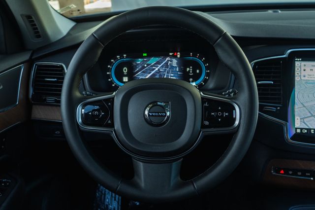 2023 Volvo XC90 B6 AWD Plus 6P - 22984507 - 15