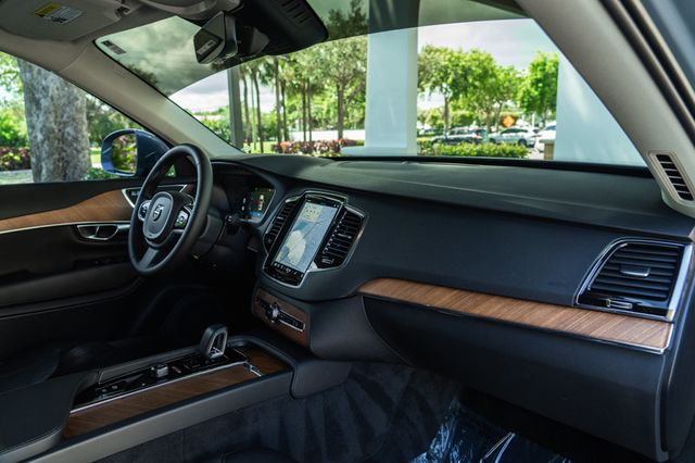 2023 Volvo XC90 B6 AWD Plus 6P - 22984507 - 28