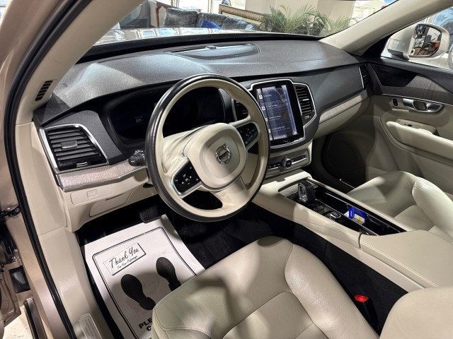 2023 Volvo XC90 B6 AWD Plus 7P - 22946450 - 12