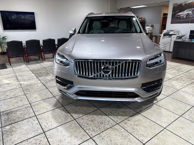 2023 Volvo XC90 B6 AWD Plus 7P - 22946450 - 1