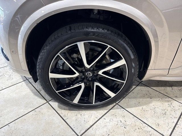 2023 Volvo XC90 B6 AWD Plus 7P - 22946450 - 19