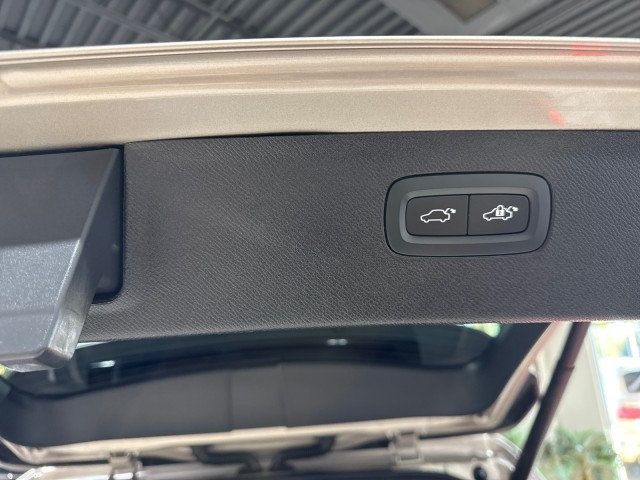 2023 Volvo XC90 B6 AWD Plus 7P - 22946450 - 7
