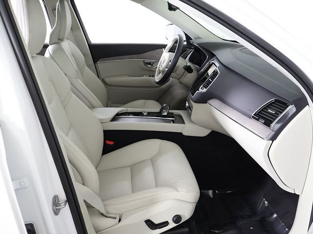 2023 Volvo XC90 B6 AWD Plus 7P - 23043754 - 35