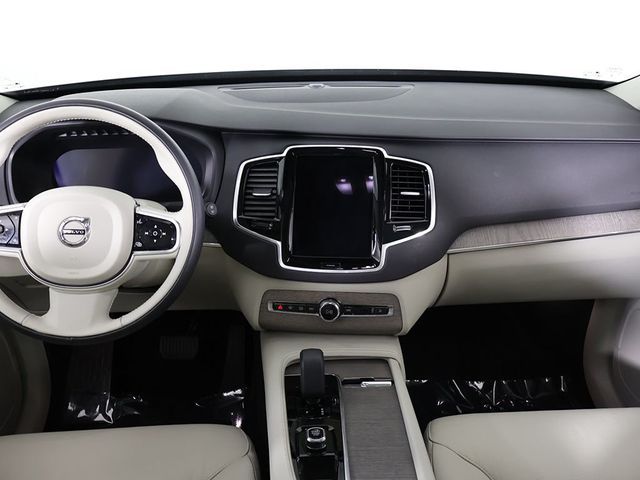 2023 Volvo XC90 B6 AWD Plus 7P - 23043754 - 47