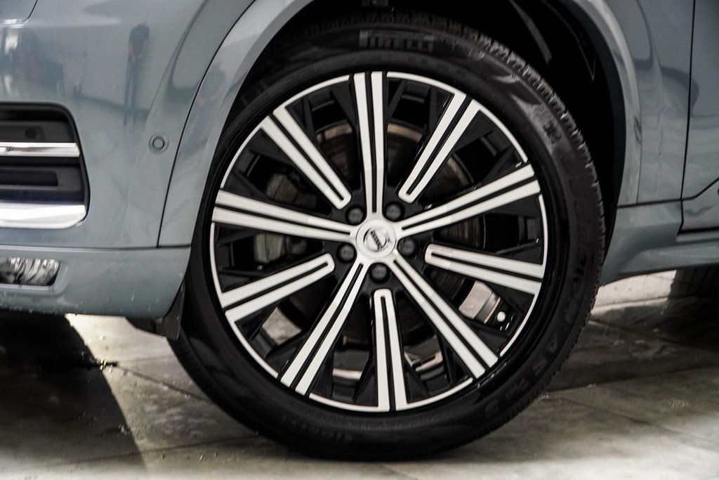 2023 Volvo XC90 AWD Plus photo 3