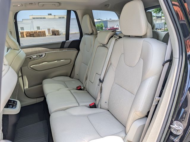 2023 Volvo XC90 B6 AWD Plus 7P - 23043531 - 17