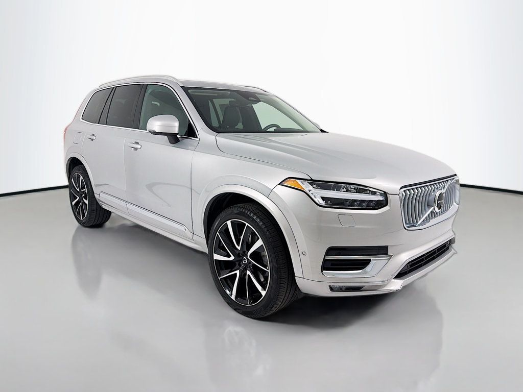 2023 Volvo XC90 B6 AWD Plus 7P - 23014862 | Video 1