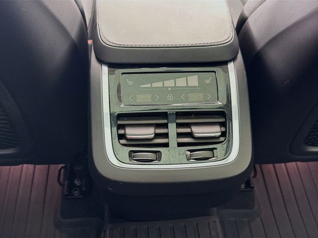 2023 Volvo XC90 B6 AWD Plus 7P - 23014862 - 26