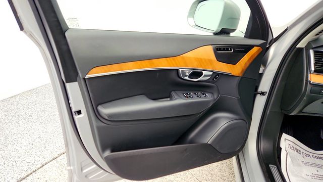 2023 Volvo XC90 B6 AWD Plus 7P - 23016180 - 11