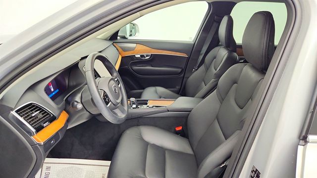 2023 Volvo XC90 B6 AWD Plus 7P - 23016180 - 20