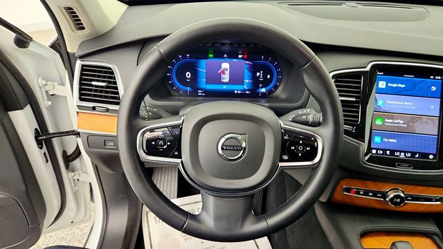 2023 Volvo XC90 B6 AWD Plus 7P - 23024850 - 12