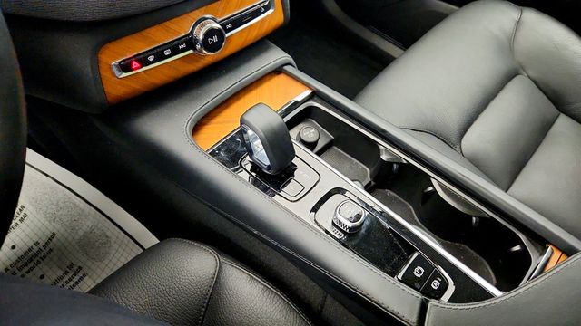 2023 Volvo XC90 B6 AWD Plus 7P - 23024850 - 15