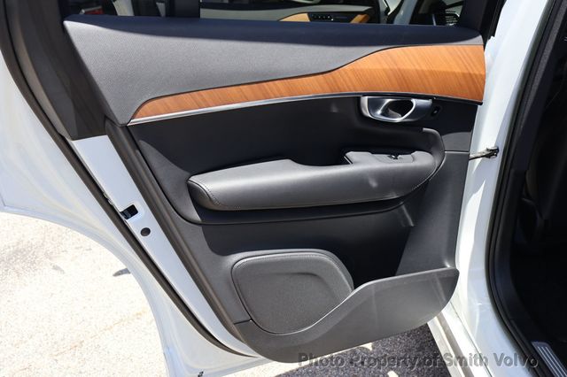 2023 Volvo XC90 B6 AWD Plus 7P - 23037213 - 11