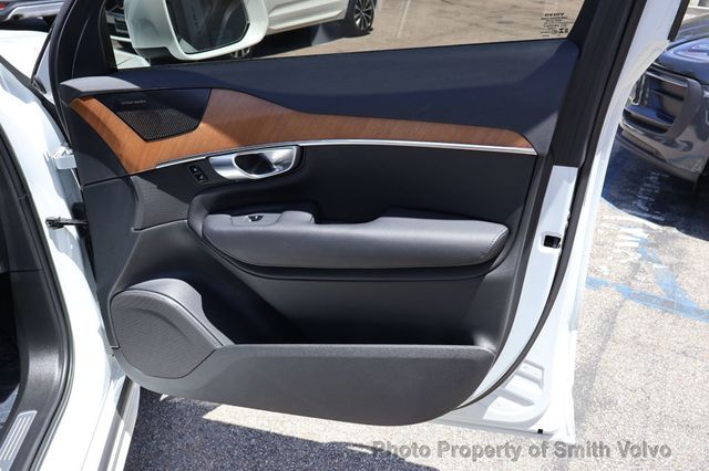 2023 Volvo XC90 B6 AWD Plus 7P - 23037213 - 17
