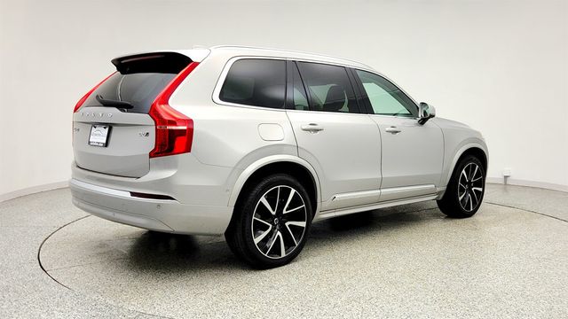 2023 Volvo XC90 B6 AWD Plus 7P w/ 21'' Wheels & harman/kardon Premium Sound - 23016180 - 4