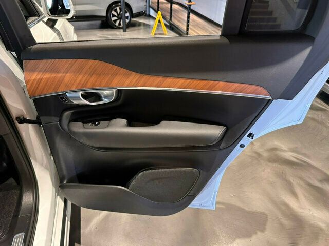 2023 Volvo XC90 B6/AWD/Plus/AdapCruise/PanoRoof/360Cam/HtdSeats/LaneKeepAssist - 23041715 - 22