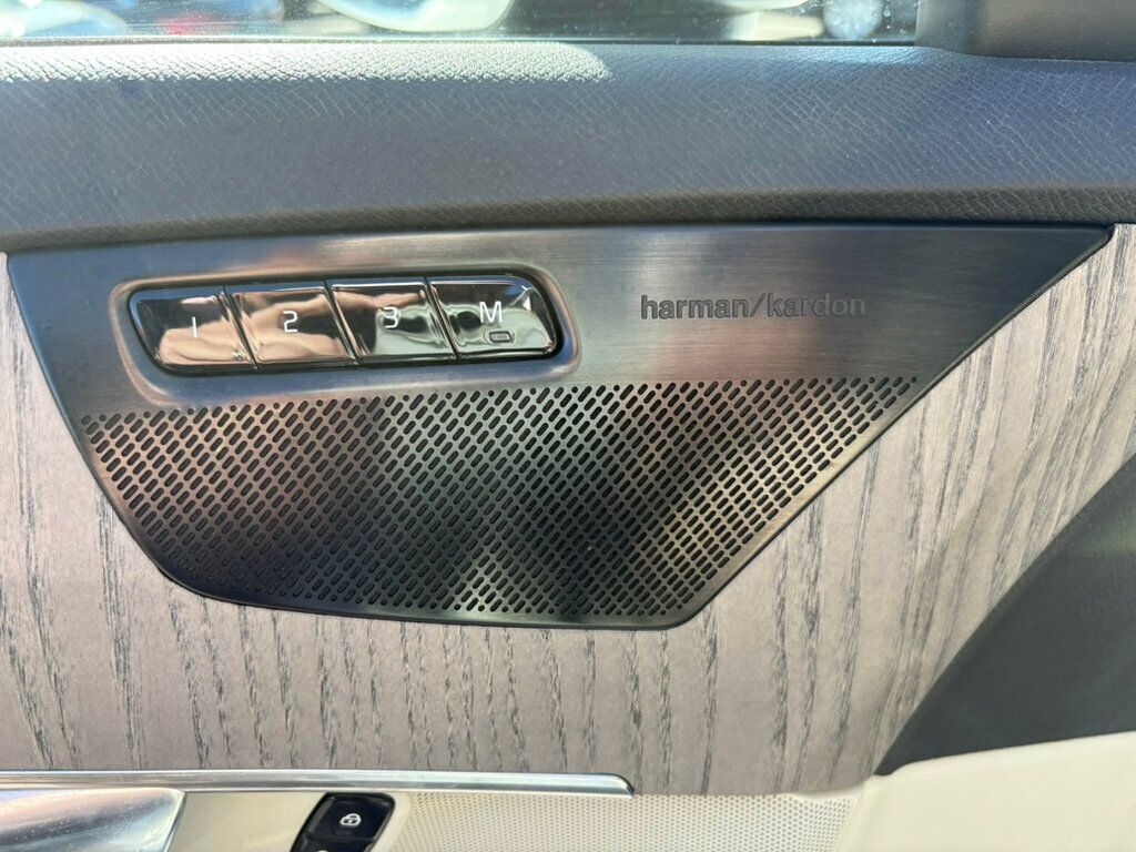 2023 Volvo XC90 B6/AWD/PlusPkg/7-Seater/AdaptiveCruiseControl/LaneDeparture/NAV - 22948207 - 16