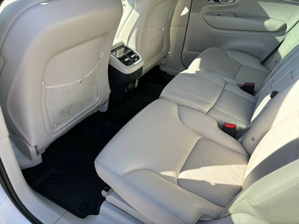 2023 Volvo XC90 B6/AWD/PlusPkg/7-Seater/AdaptiveCruiseControl/LaneDeparture/NAV - 22948207 - 18