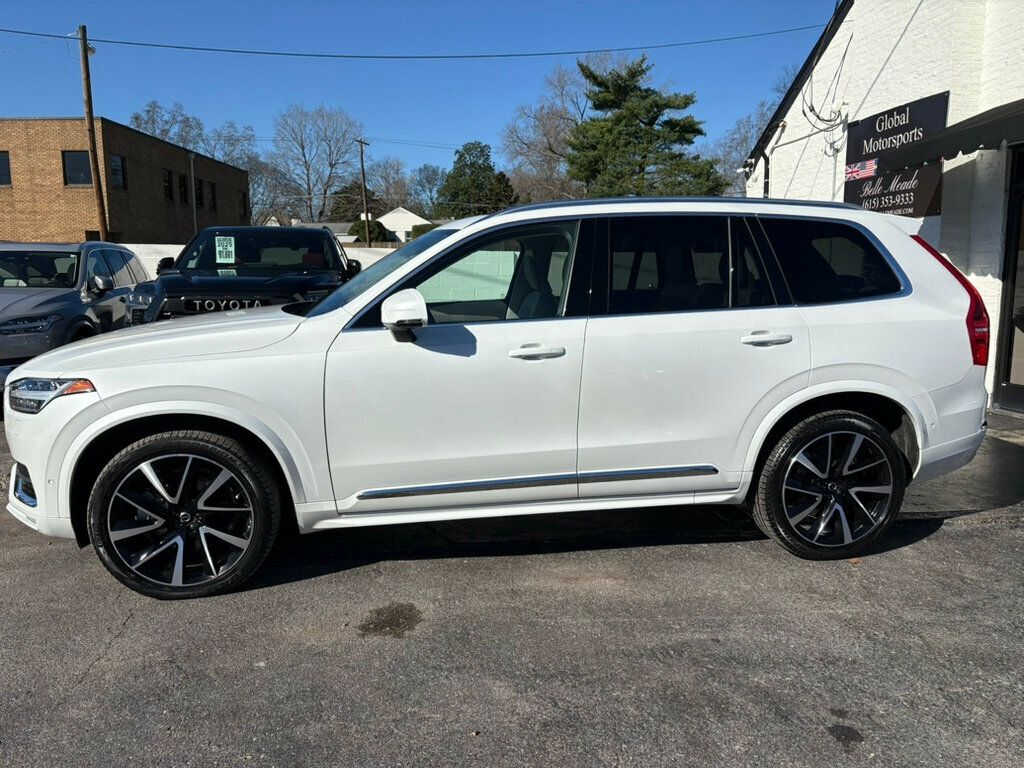 2023 Volvo XC90 AWD photo 2