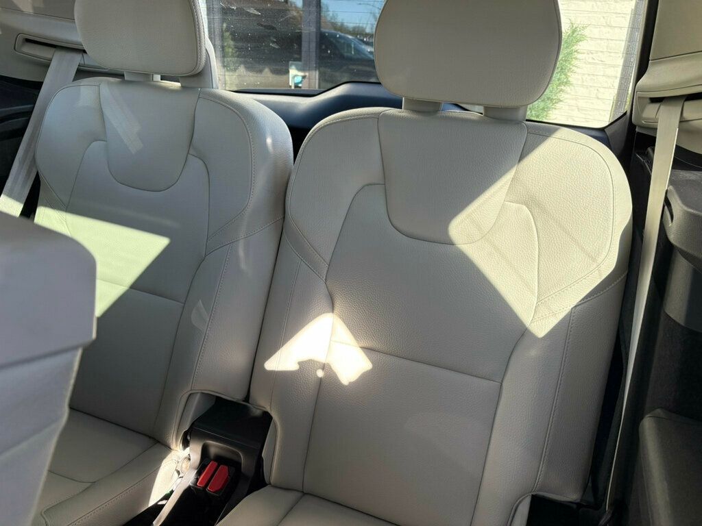 2023 Volvo XC90 B6/AWD/PlusPkg/7-Seater/AdaptiveCruiseControl/LaneDeparture/NAV - 22948207 - 20