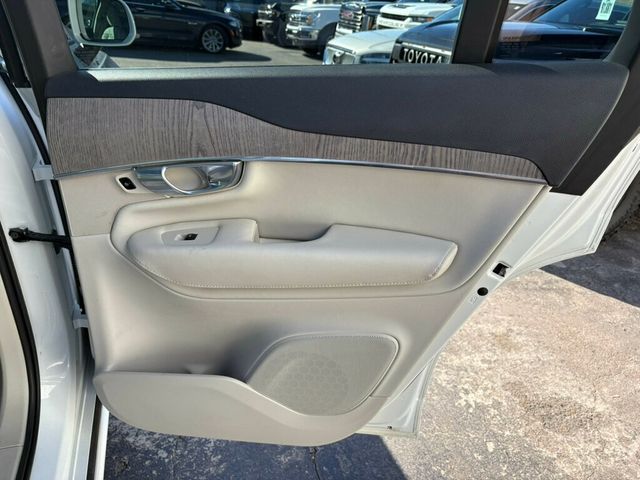 2023 Volvo XC90 B6/AWD/PlusPkg/7-Seater/AdaptiveCruiseControl/LaneDeparture/NAV - 22948207 - 29