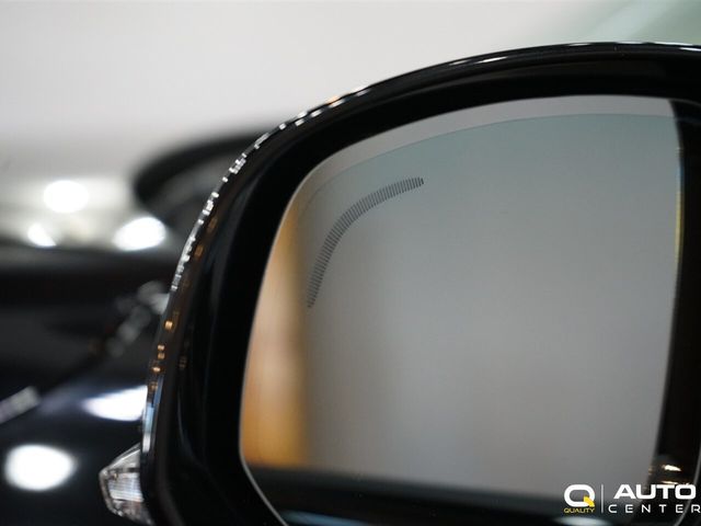 2023 Volvo XC90 B6 AWD Ultimate 7P - 23051484 - 11