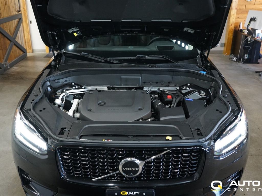 2023 Volvo XC90 B6 AWD Ultimate 7P - 23051484 - 8