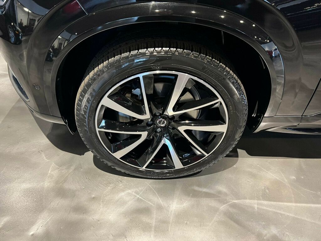 2023 Volvo XC90 Plus photo 10