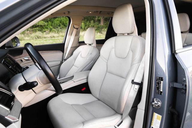 2023 Volvo XC90 LocalTrade/B6-Plus/7-Passenger/BrightTheme/AdaptiveCruise/NAV - 23067545 - 17