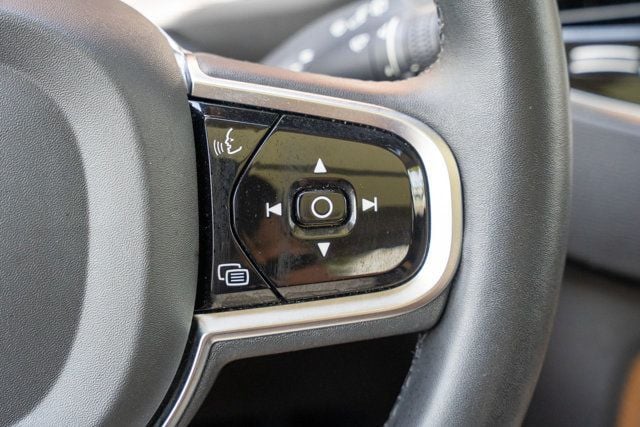 2023 Volvo XC90 MSRP$66930/B6-Plus/7Passenger/BlindSpotMonitor/LaneKeep/NAV - 23050191 - 19