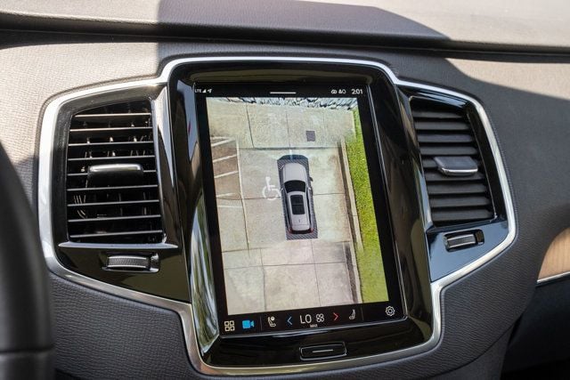 2023 Volvo XC90 MSRP$66930/B6-Plus/7Passenger/BlindSpotMonitor/LaneKeep/NAV - 23050191 - 24