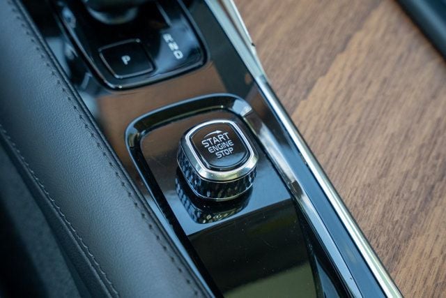 2023 Volvo XC90 MSRP$66930/B6-Plus/7Passenger/BlindSpotMonitor/LaneKeep/NAV - 23050191 - 29