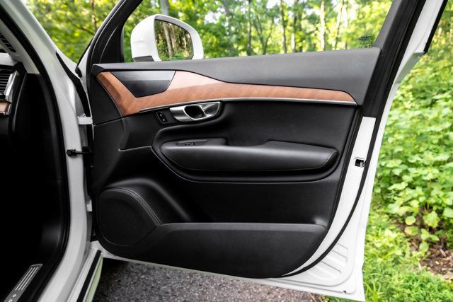 2023 Volvo XC90 MSRP$66945/B6-AWD-Plus-6-Passenger/360SurroundViewCamera/NAV - 23050213 - 37