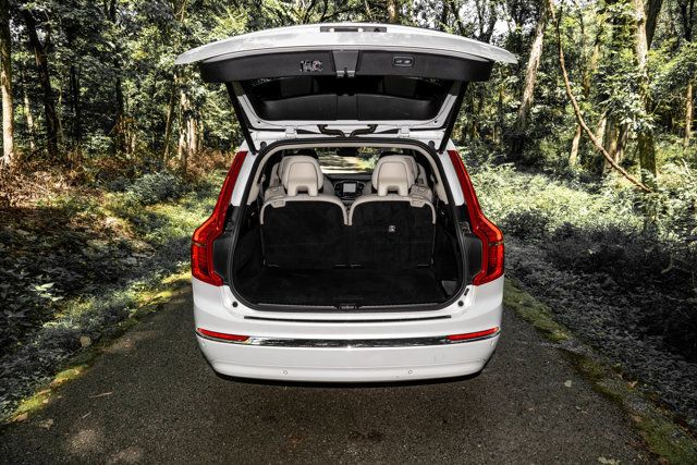 2023 Volvo XC90 MSRP$70955/B6-AWD-Ultimate/6-Passenger/2ndRowCaptains/NAV - 23050208 - 17
