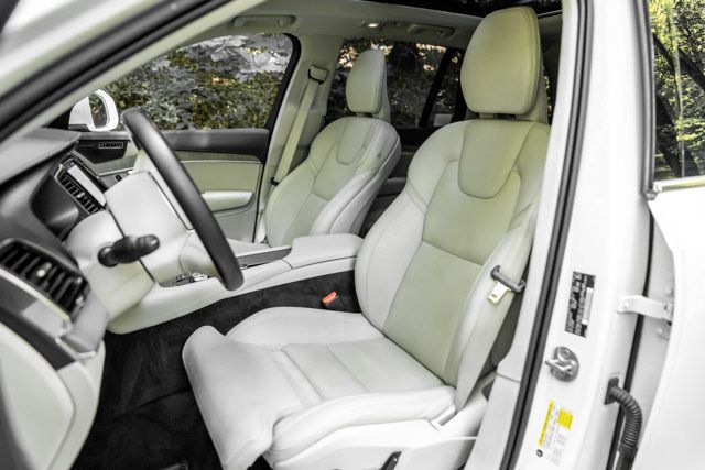 2023 Volvo XC90 MSRP$70955/B6-AWD-Ultimate/6-Passenger/2ndRowCaptains/NAV - 23050208 - 26