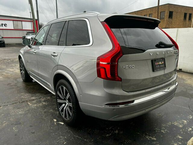 2023 Volvo XC90 Plus AWD photo 3