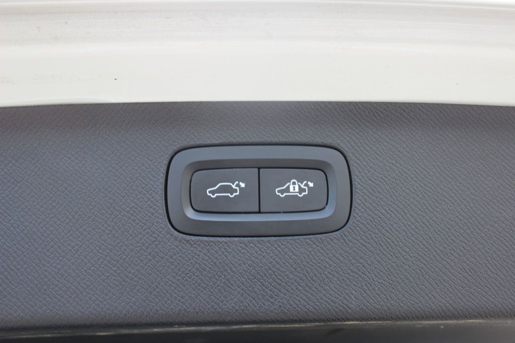 2023 Volvo XC90 SUPER LEATHER SUNROOF!! - 23095612 - 19